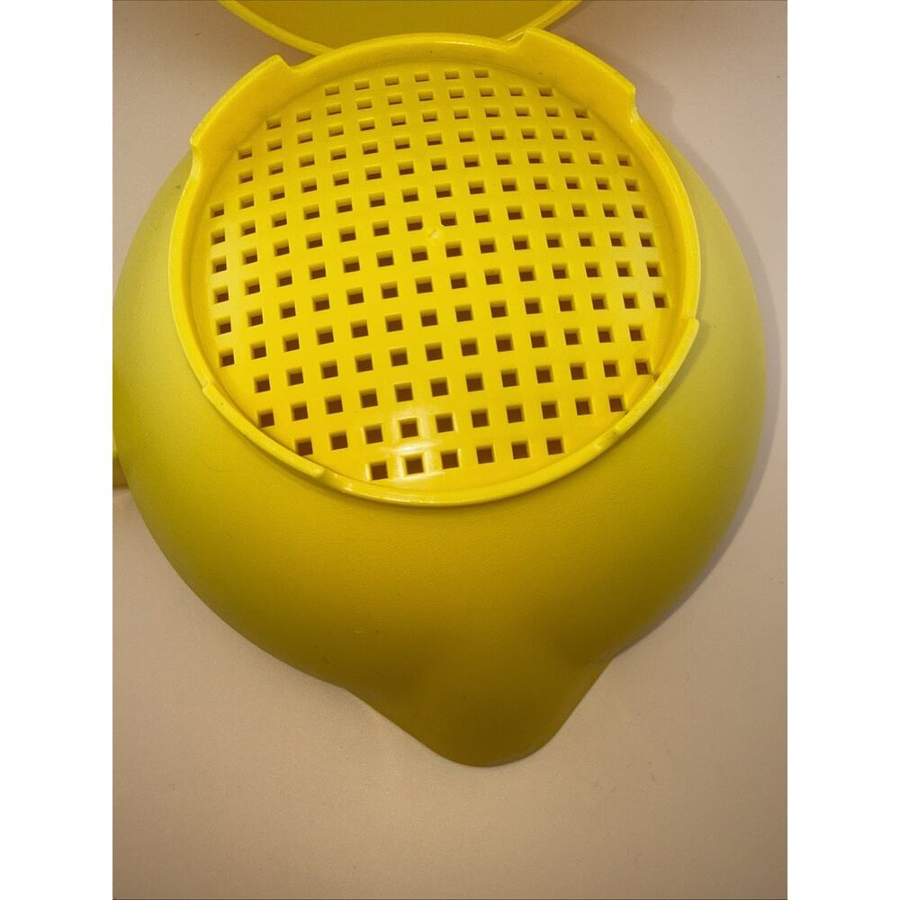 Vintage TUPPERWARE 1 QUART YELLOW STRAINER~Colander~USA~ Retired - Picture 4 of 6